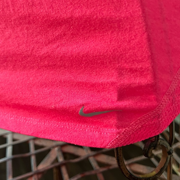 Women’s Nike Dri-Fit Racerback Bright Pink Tank Size Small - Picture 7 of 13